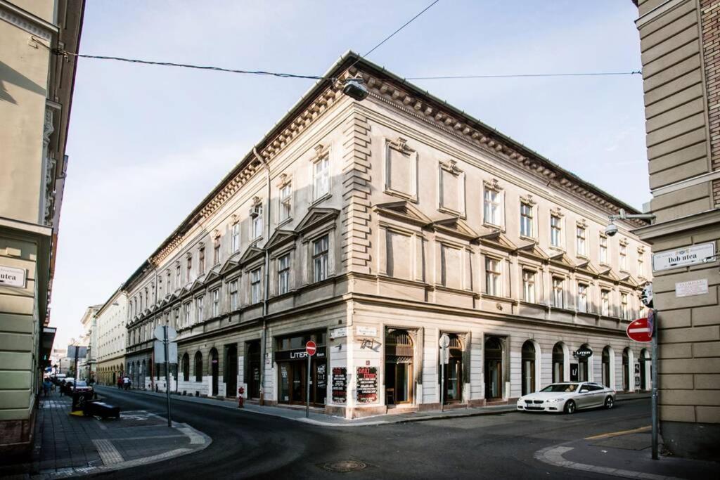 Dream Forest Apartment Budapest Bagian luar foto