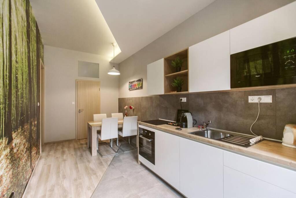 Dream Forest Apartment Budapest Bagian luar foto